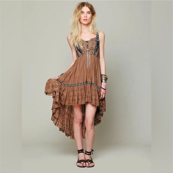 Free People Bossa Nova Midi Dress 12 Hi-Low Eyelet Lace Boho Floral Trim Peasant - Picture 2 of 14